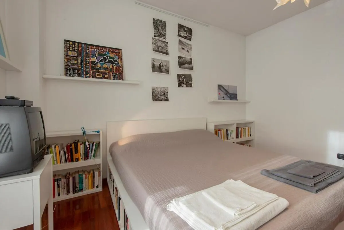 North Milan - Beautiful Flat With Terrace Apartment
