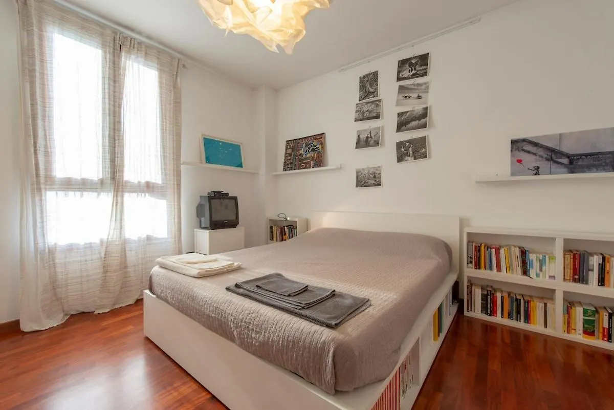 North Milan - Beautiful Flat With Terrace Apartment