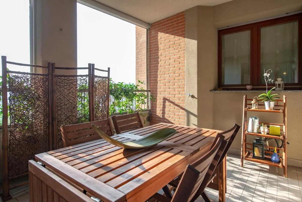 North Milan - Beautiful Flat With Terrace Apartment